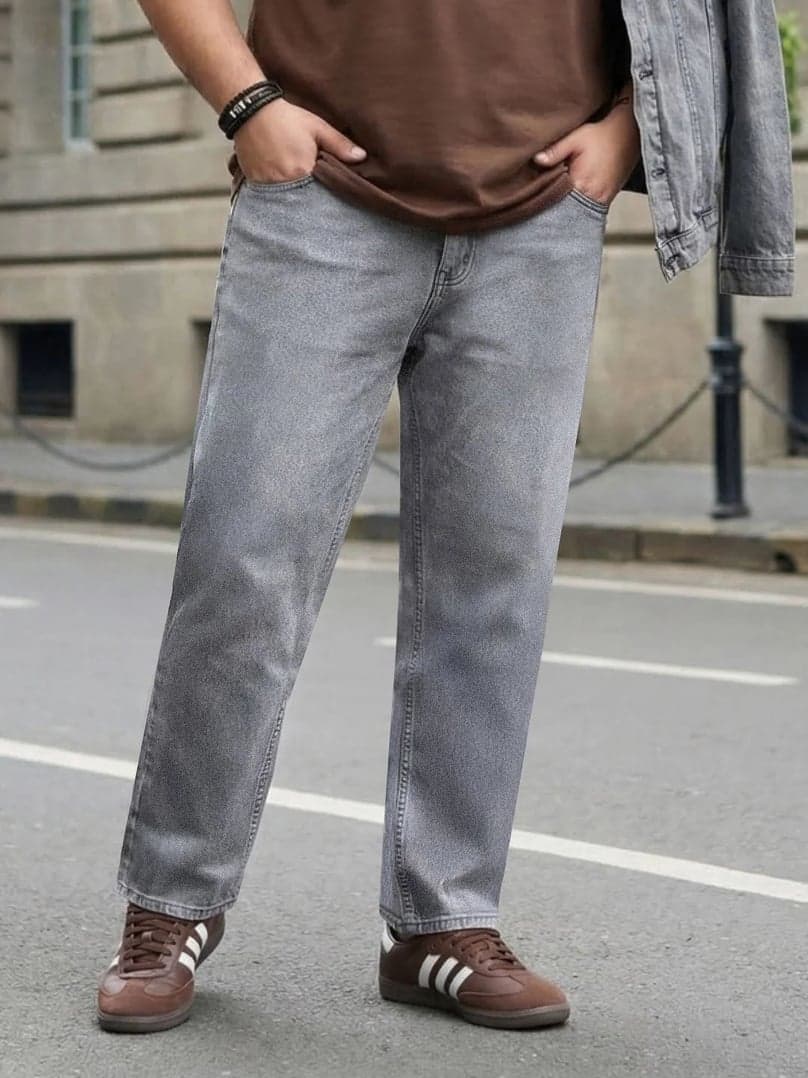 Plus Men's Ice Grey Relaxed Fit Washed Denim Jeans Non-Stretchable